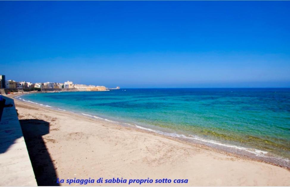 Be Mediterraneo, In Centro Sul Mare - In The Center Beach Front - 80 Mq تراباني المظهر الخارجي الصورة