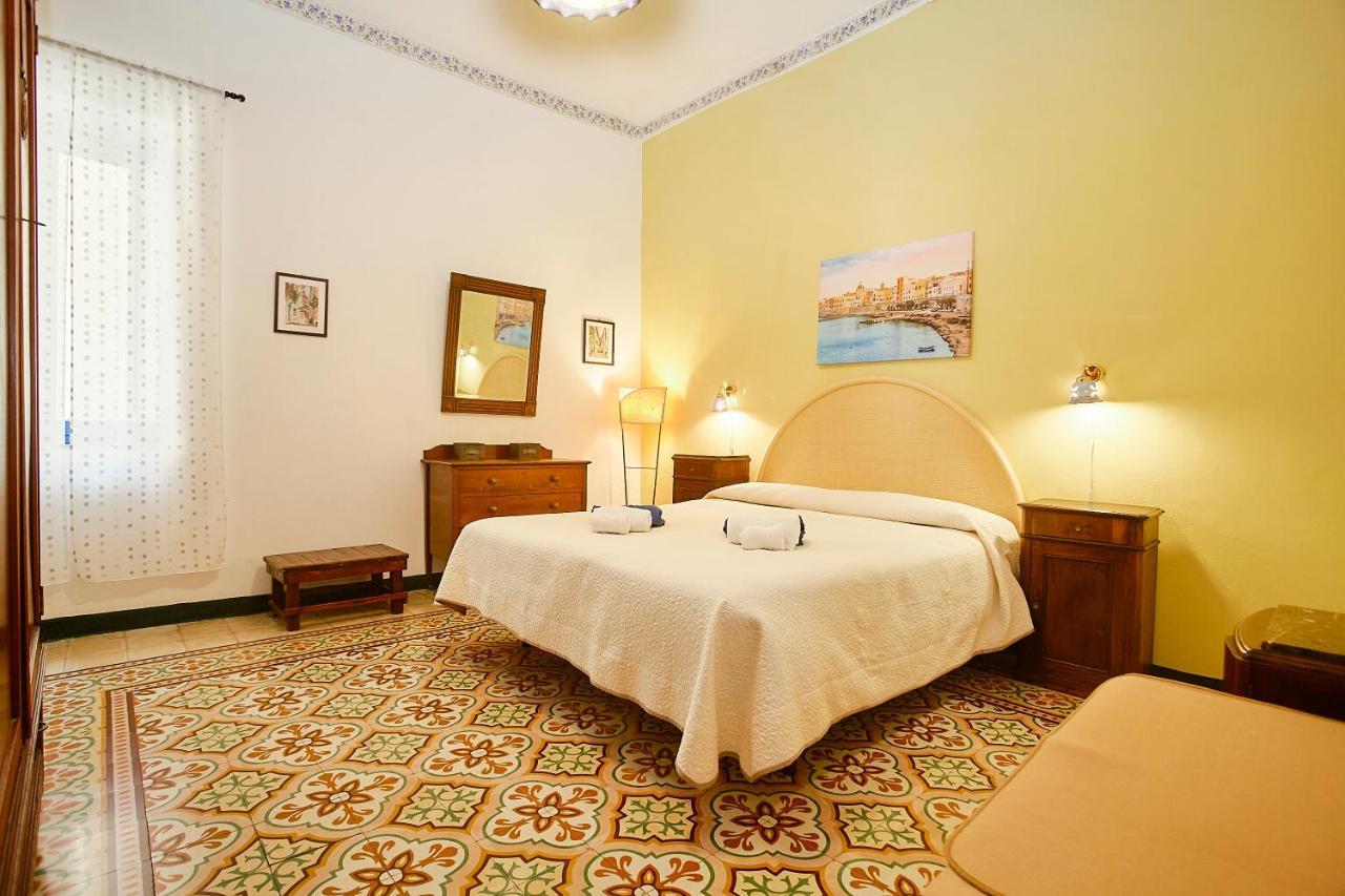 Be Mediterraneo, In Centro Sul Mare - In The Center Beach Front - 80 Mq تراباني المظهر الخارجي الصورة